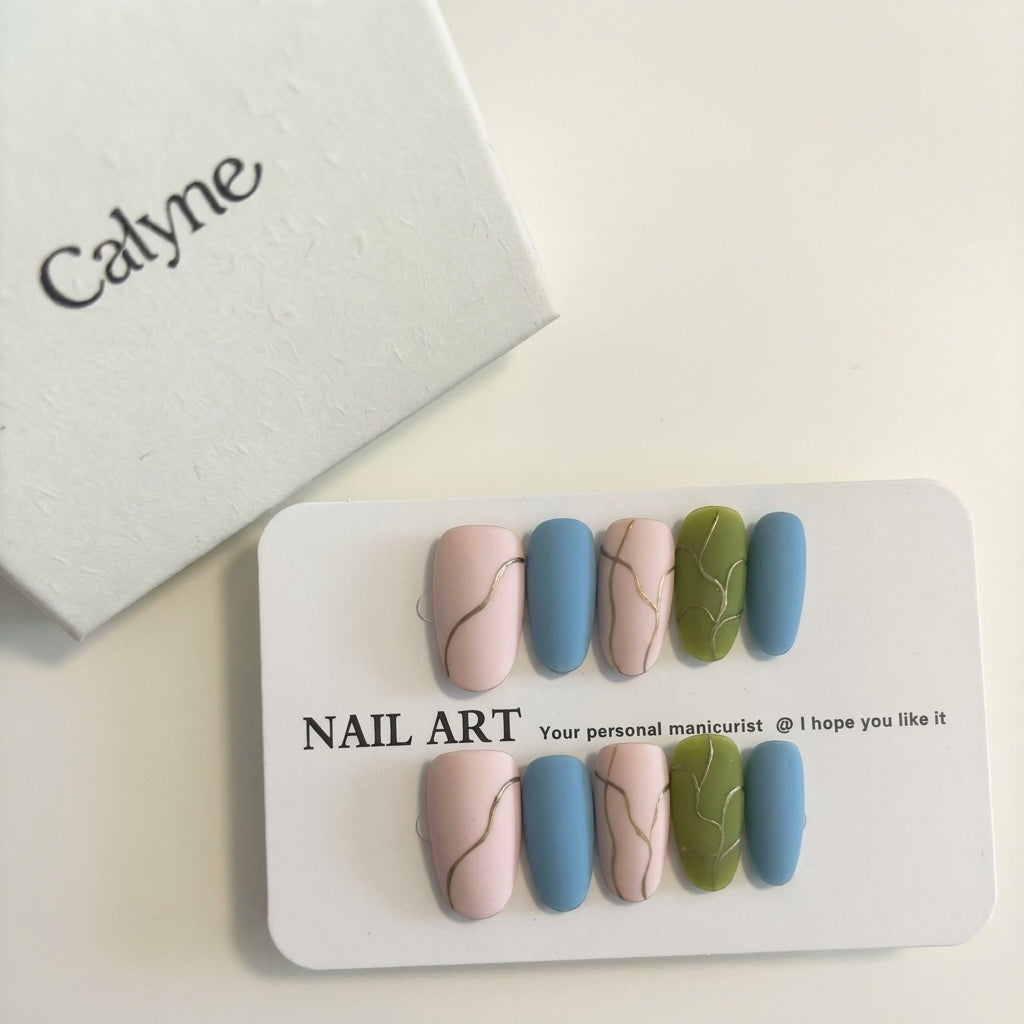 Gold Line Pastel Nails: Elegant Matte Multicolor Edition