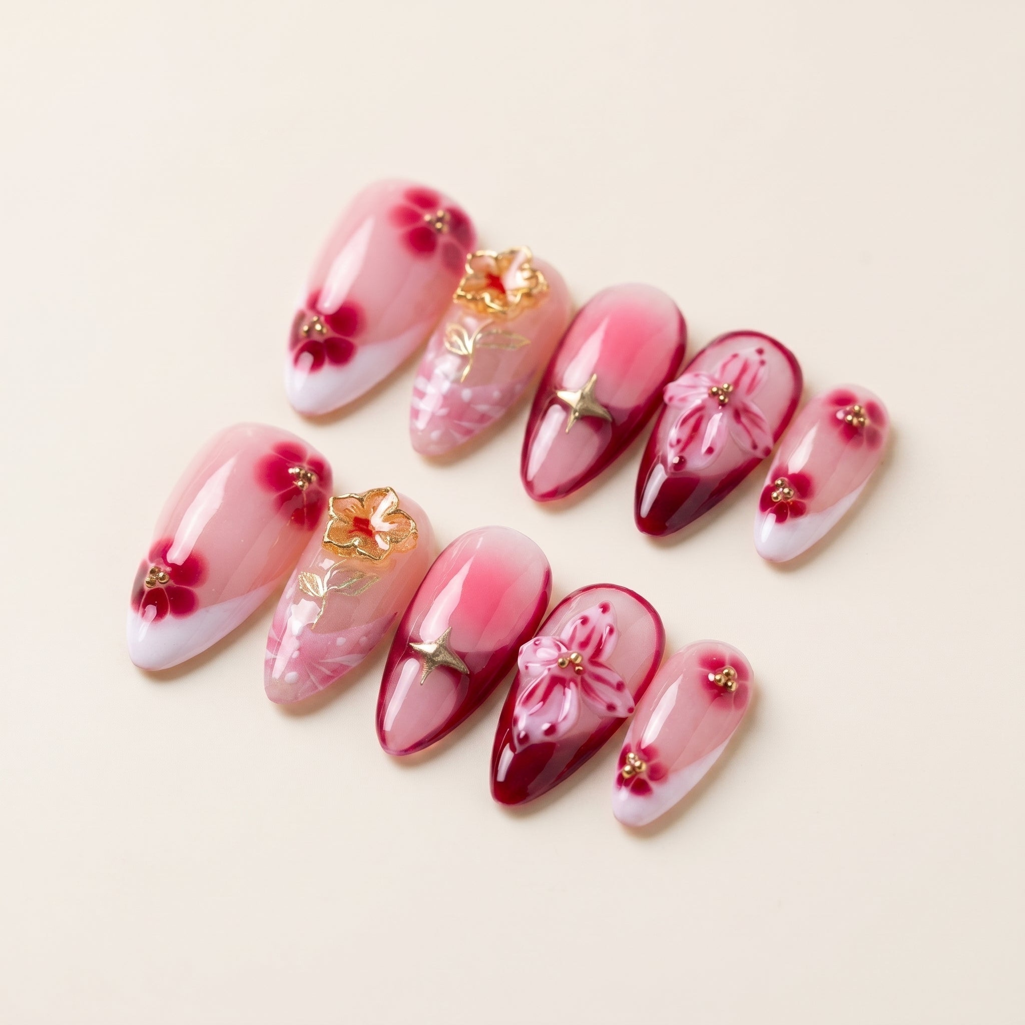 Vintage Red Sakura Press-On Nails | Nude Pink & Gold Star