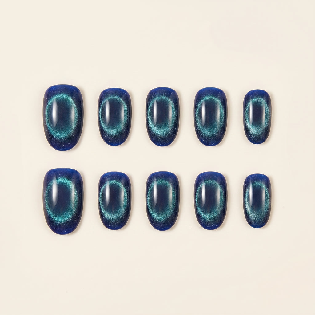 Matte Deep Blue Cat Eye Press-On Nails | Elegant Gradient